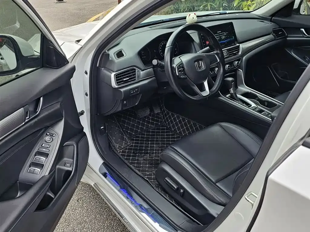 Honda Accord 2022 из CN, фото 10