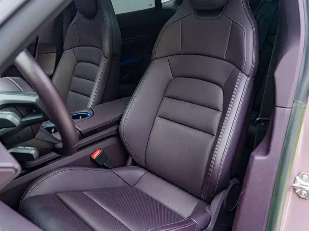 Porsche Taycan 2023 из CN, фото 9