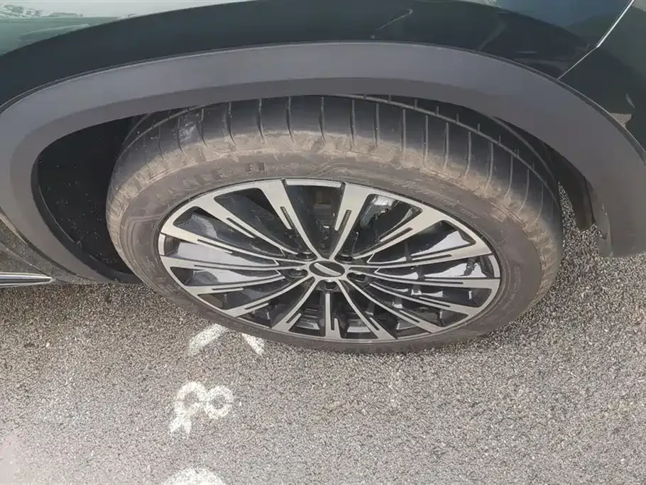 Geely Xingyue L 2024 из CN, фото 4