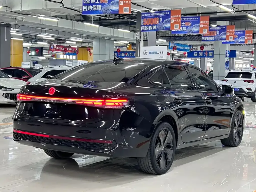 Volkswagen Passat 2024 из CN, фото 8