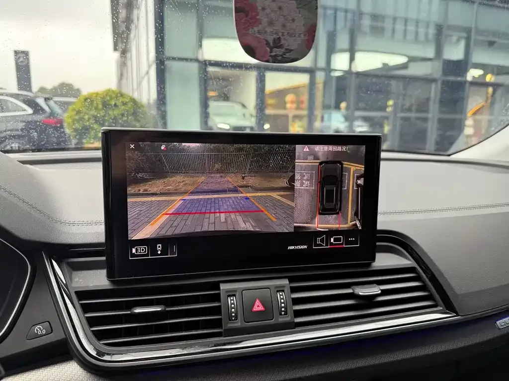 Audi Q5L 2022 из CN, фото 2