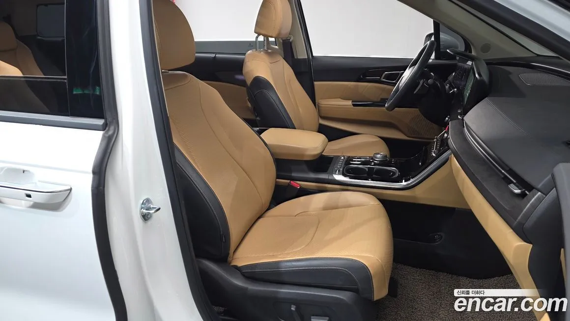 Kia Carnival 2023 из KR, фото 3