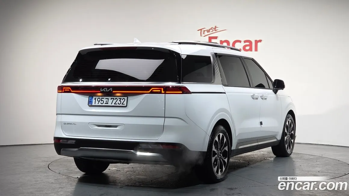 Kia Carnival 2023 из KR, фото 5