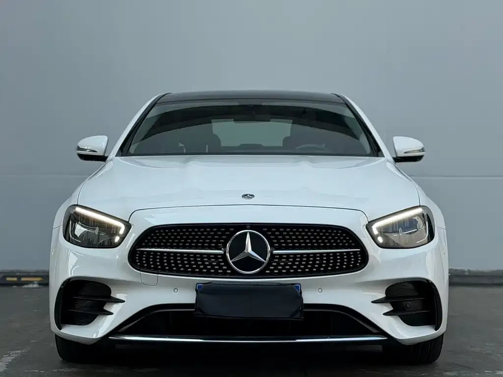 Mercedes-Benz E-Class 2022 из CN, фото 1