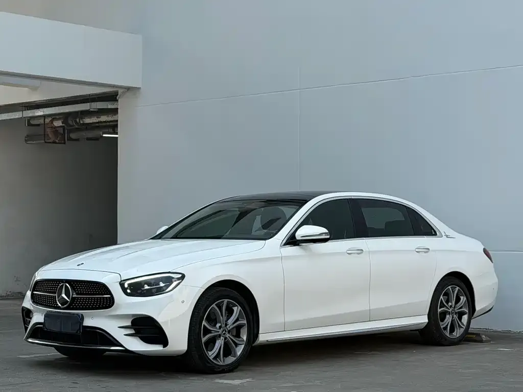 Mercedes-Benz E-Class 2022 из CN, фото 5