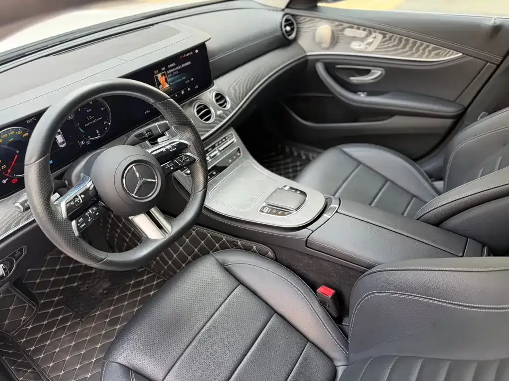 Mercedes-Benz E-Class 2022 из CN, фото 8