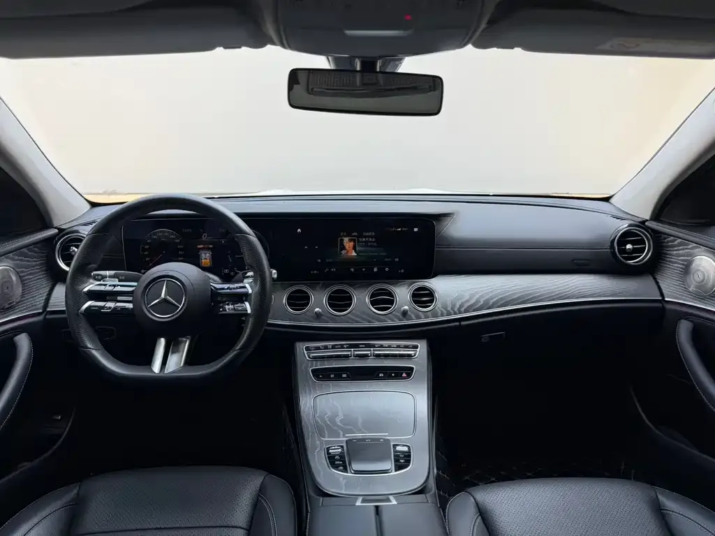 Mercedes-Benz E-Class 2022 из CN, фото 6
