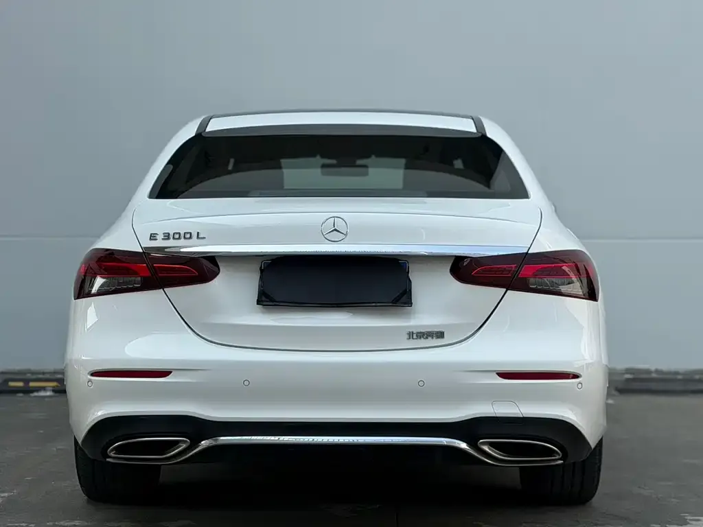Mercedes-Benz E-Class 2022 из CN, фото 2