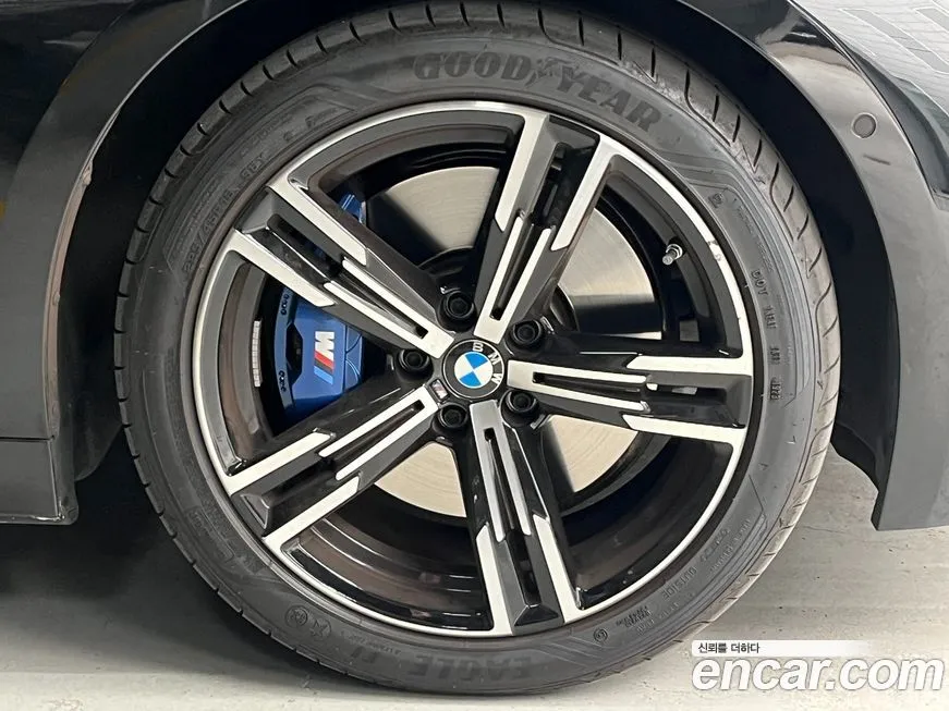 BMW 3-Series 2023 из KR, фото 8