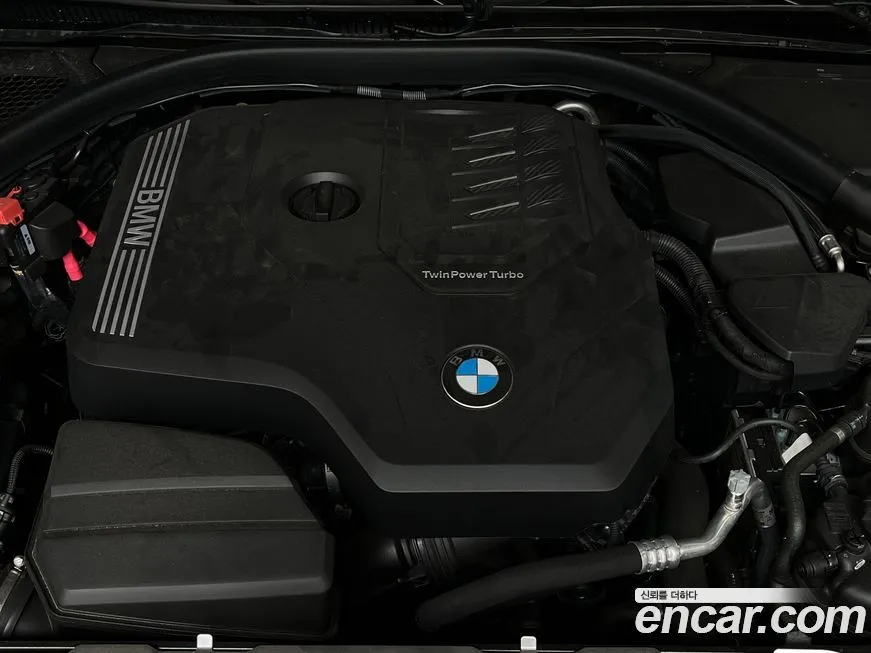 BMW 3-Series 2023 из KR, фото 9