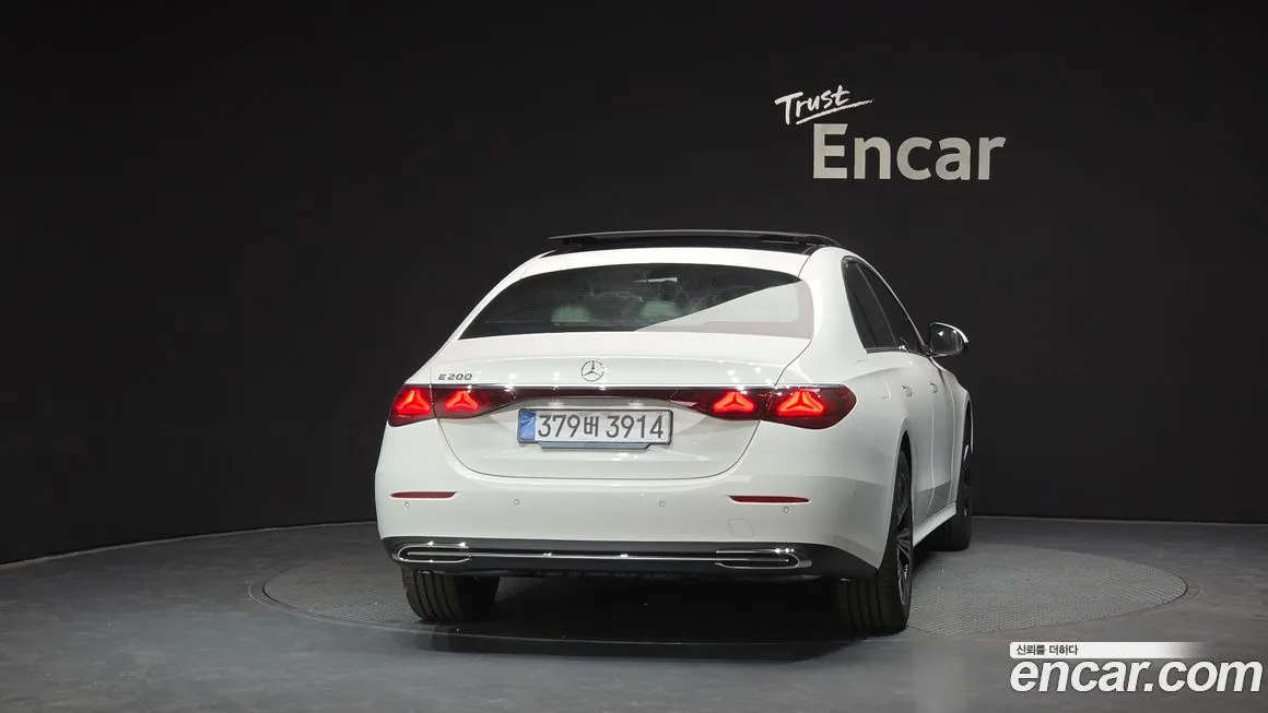 Mercedes-Benz E-Class 2026 из KR, фото 4