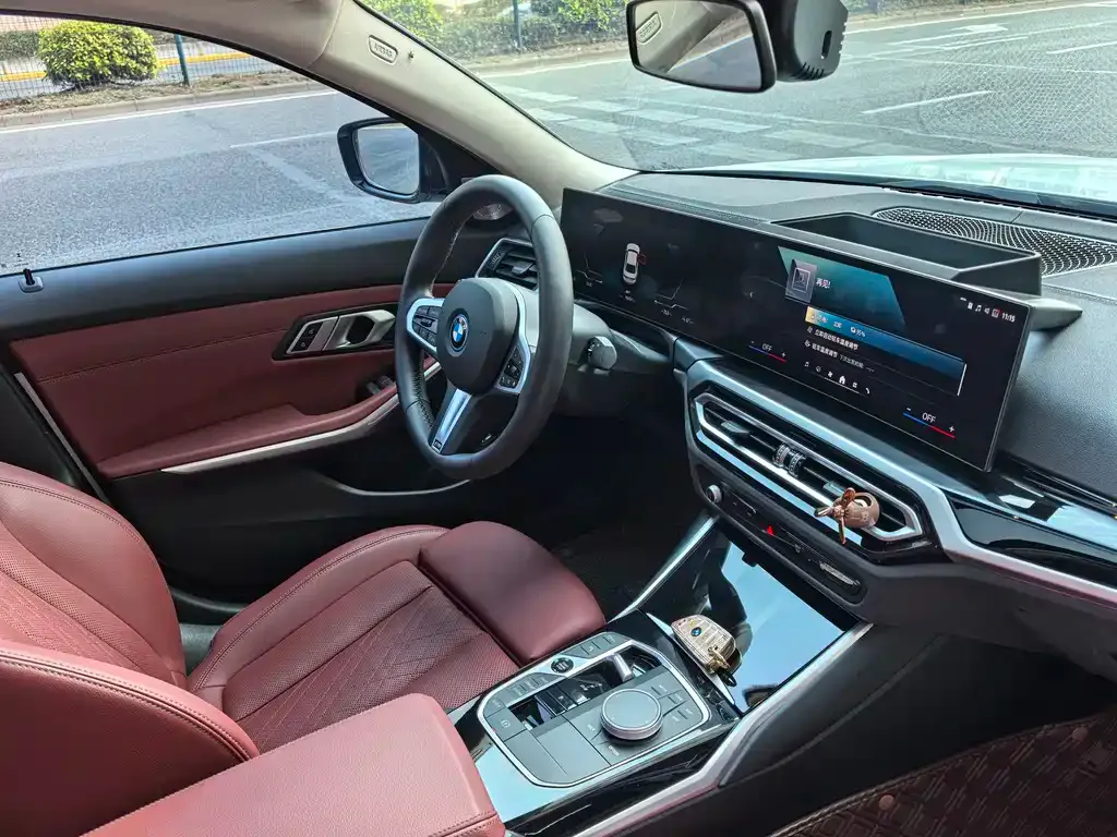 BMW i3 2024 из CN, фото 3