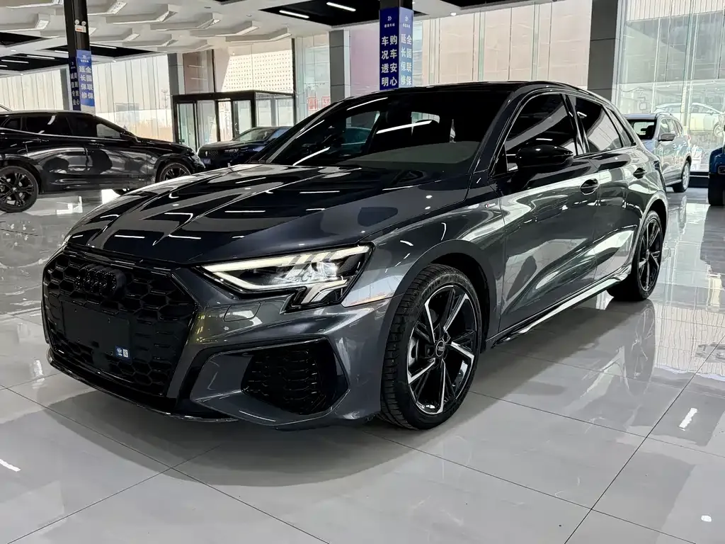 Audi A3 2022 из CN, фото 1