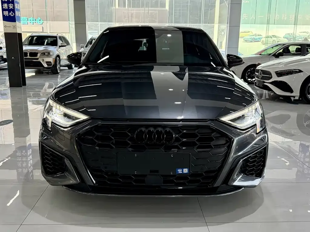 Audi A3 2022 из CN, фото 2