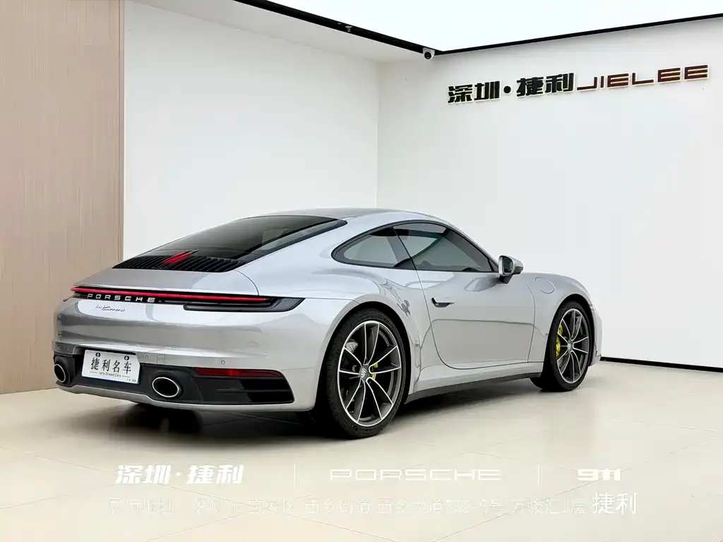 Porsche 911 2025 из CN, фото 2