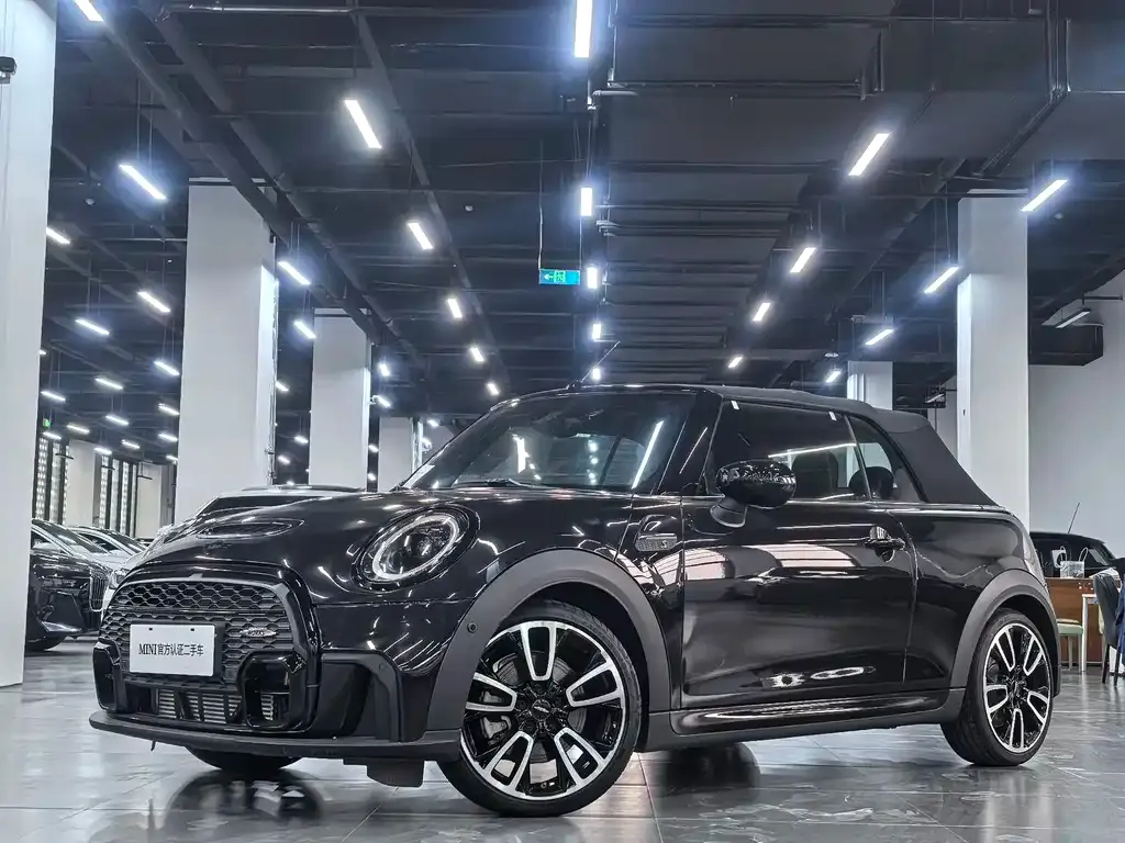 MINI Cooper (3-door) 2025 из CN, фото 1