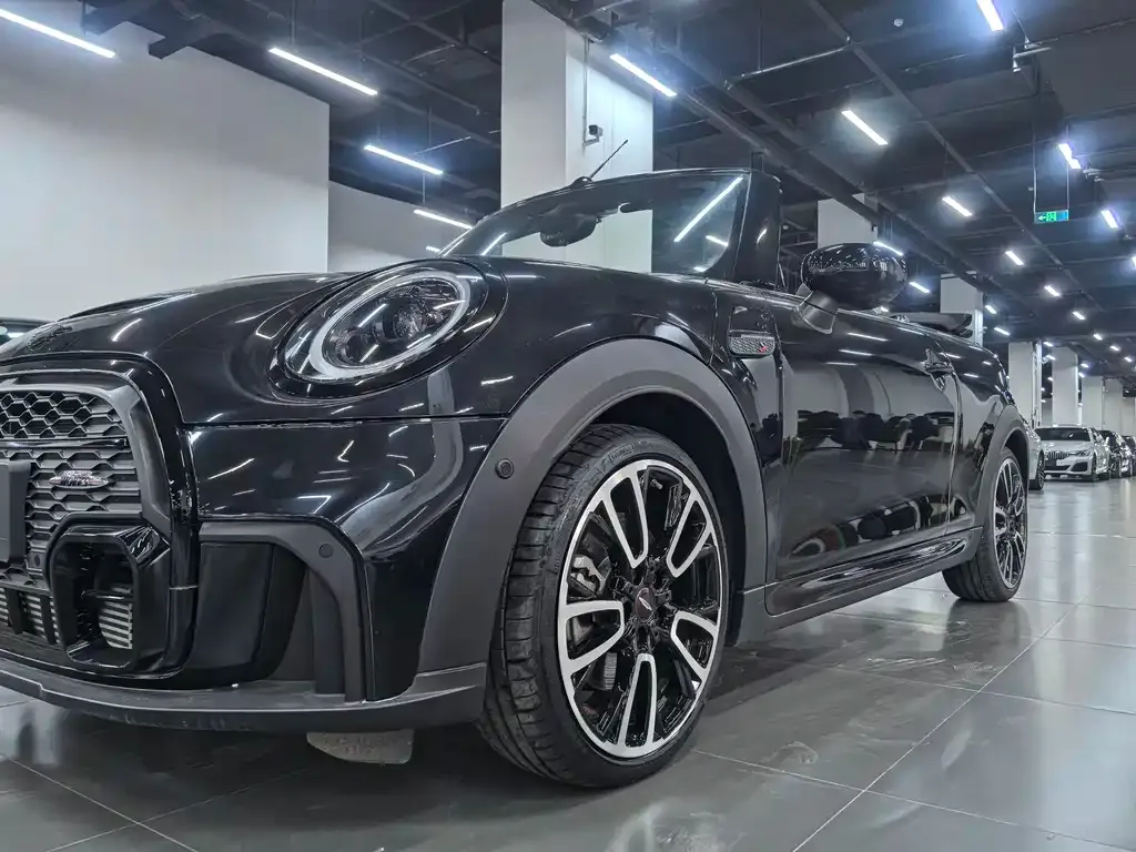 MINI Cooper (3-door) 2025 из CN, фото 4