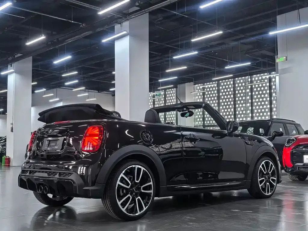 MINI Cooper (3-door) 2025 из CN, фото 6