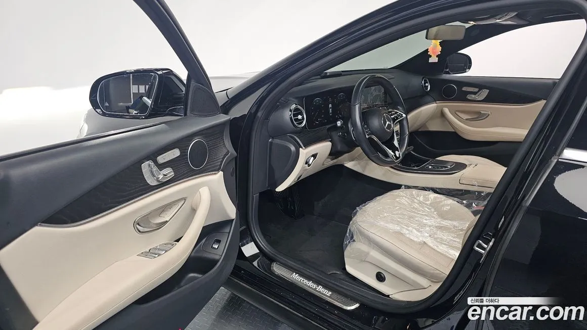 Mercedes-Benz E-Class 2023 из KR, фото 9