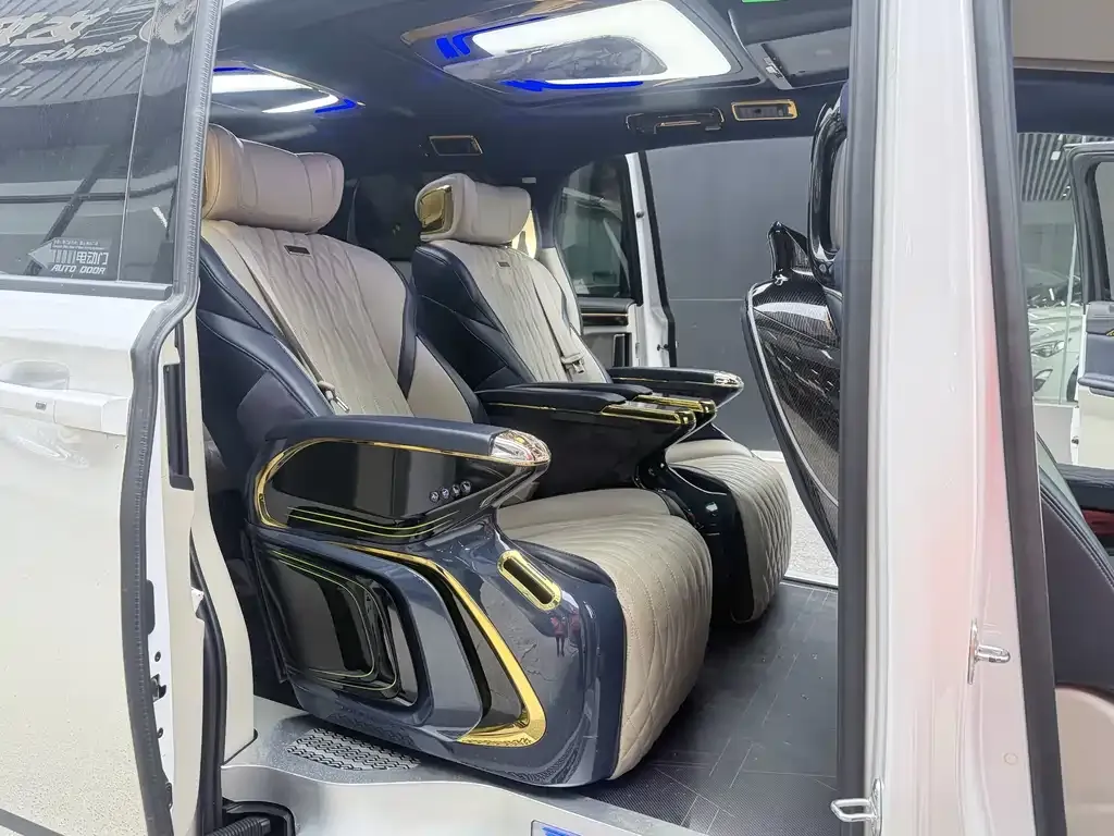 Buick GL8 2022 из CN, фото 7