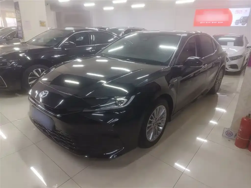 Toyota Camry 2024 из CN, фото 3