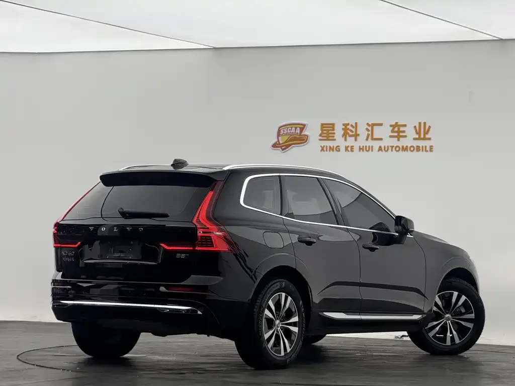 Volvo XC60 2024 из CN, фото 4