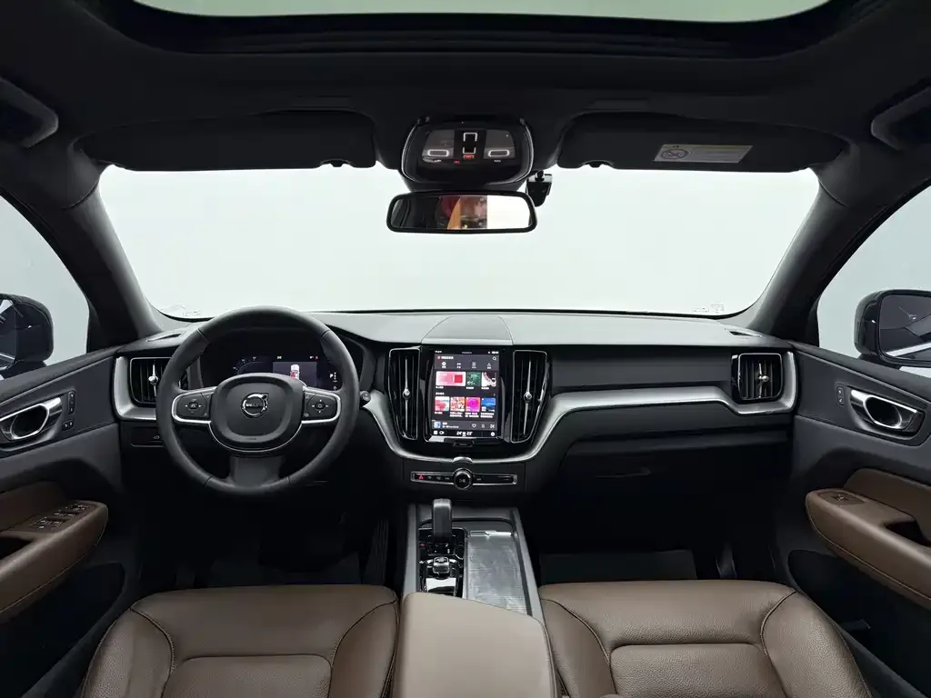 Volvo XC60 2024 из CN, фото 6
