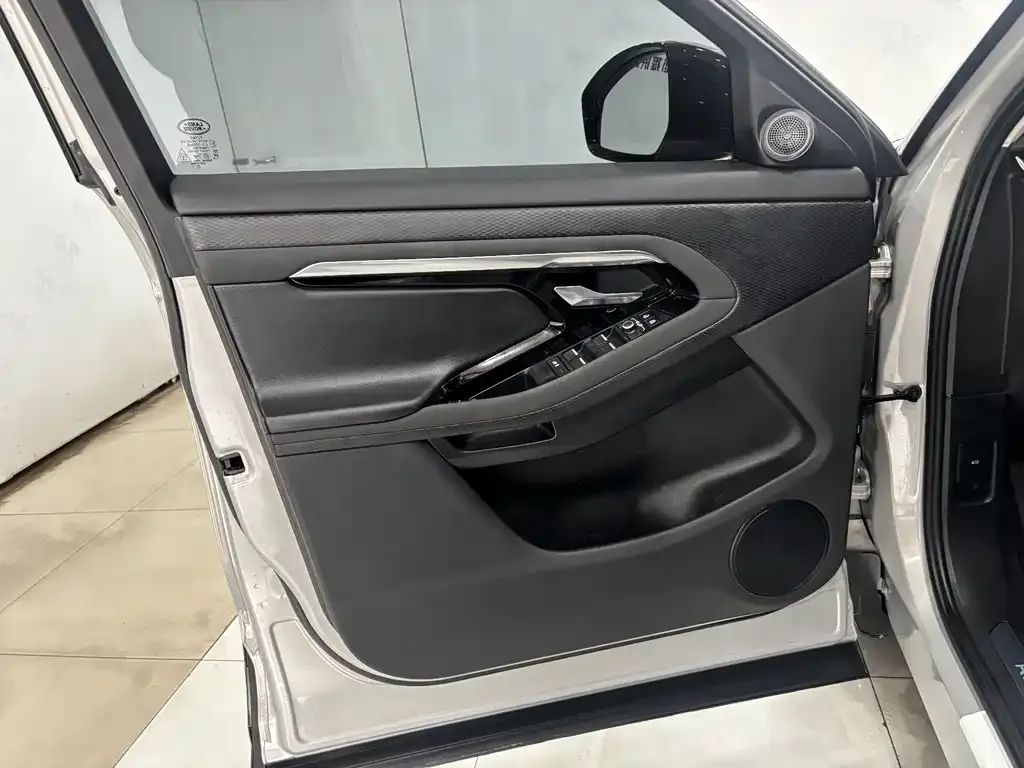 Land Rover Evoque 2022 из CN, фото 8