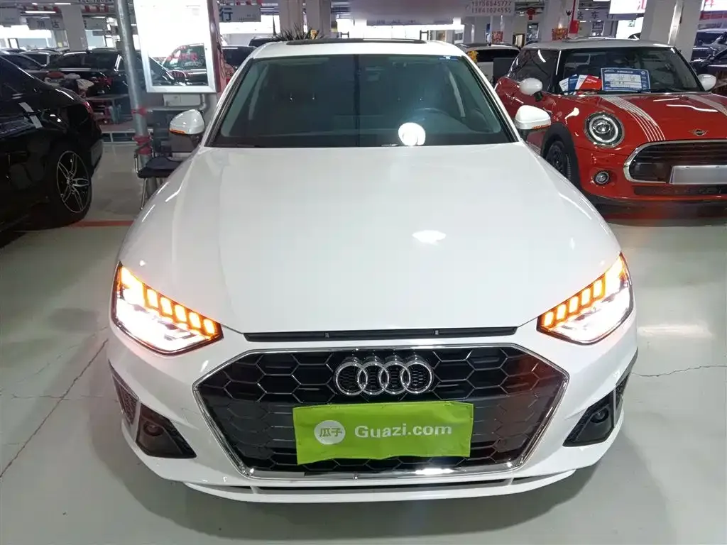 Audi A4L 2021 из CN, фото 4
