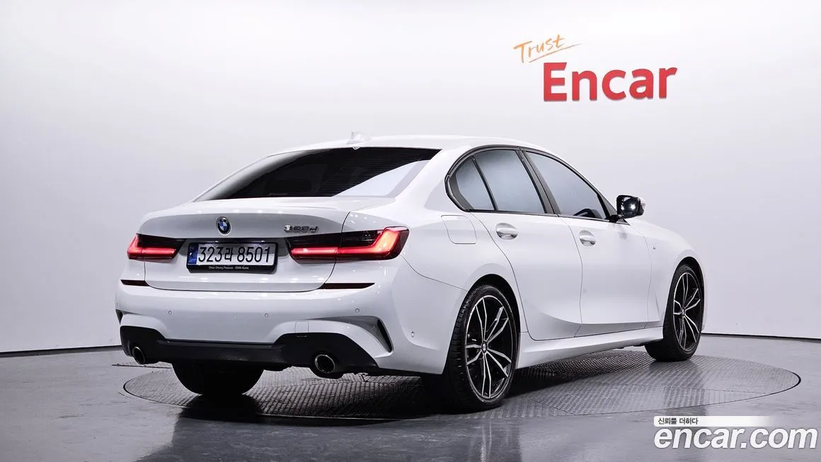 BMW 3-Series 2022 из KR, фото 5