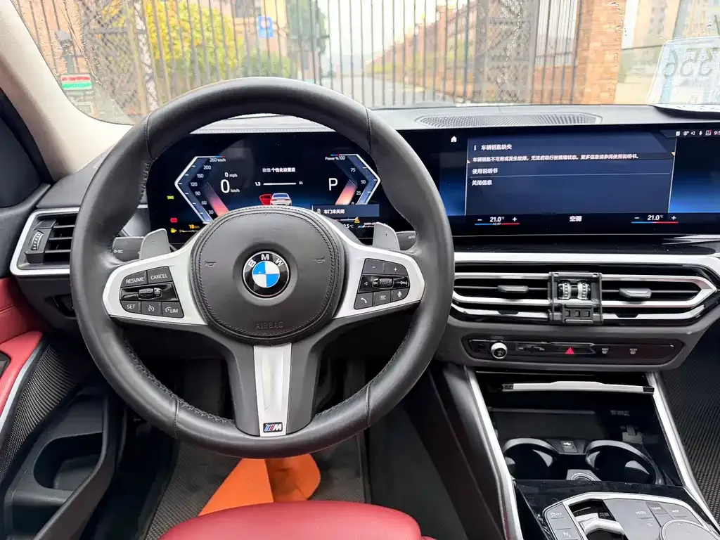 BMW 3 Series 2023 из CN, фото 4
