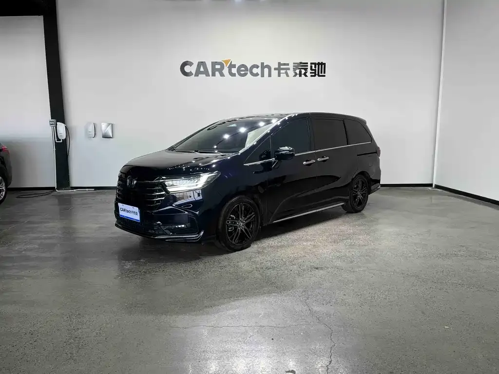 Honda Odyssey 2023 из CN, фото 1