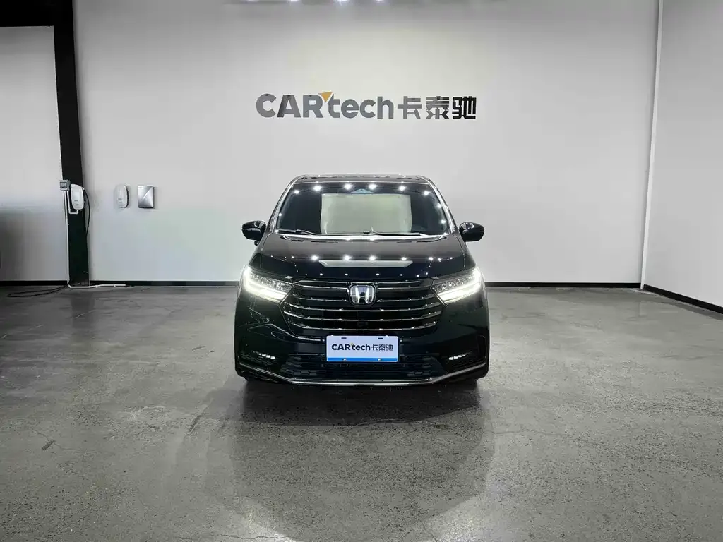 Honda Odyssey 2023 из CN, фото 10