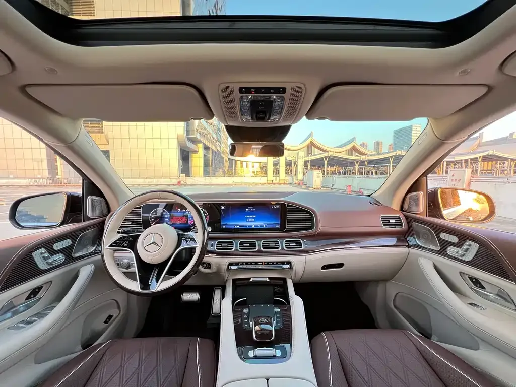 Mercedes-Benz GLS 2024 из CN, фото 10
