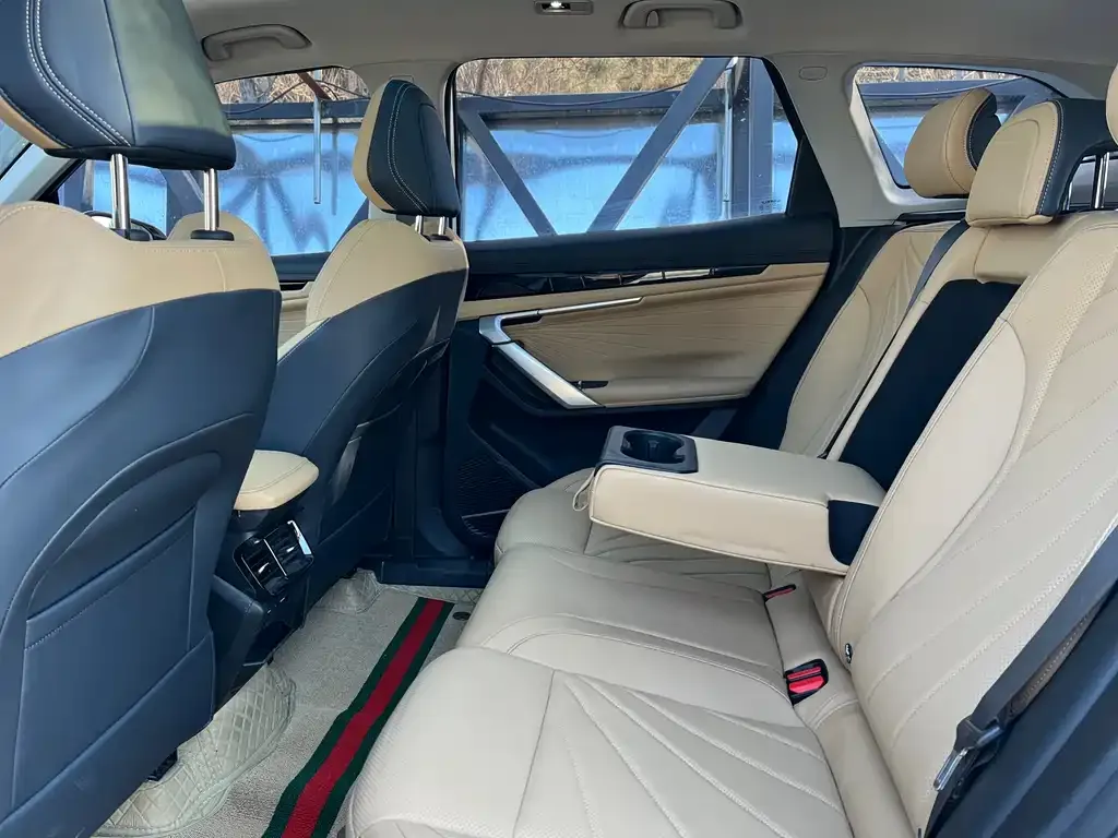 Geely Boyue L 2024 из CN, фото 8
