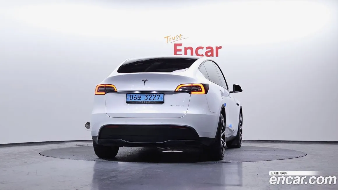 Tesla Model Y 2022 из KR, фото 4
