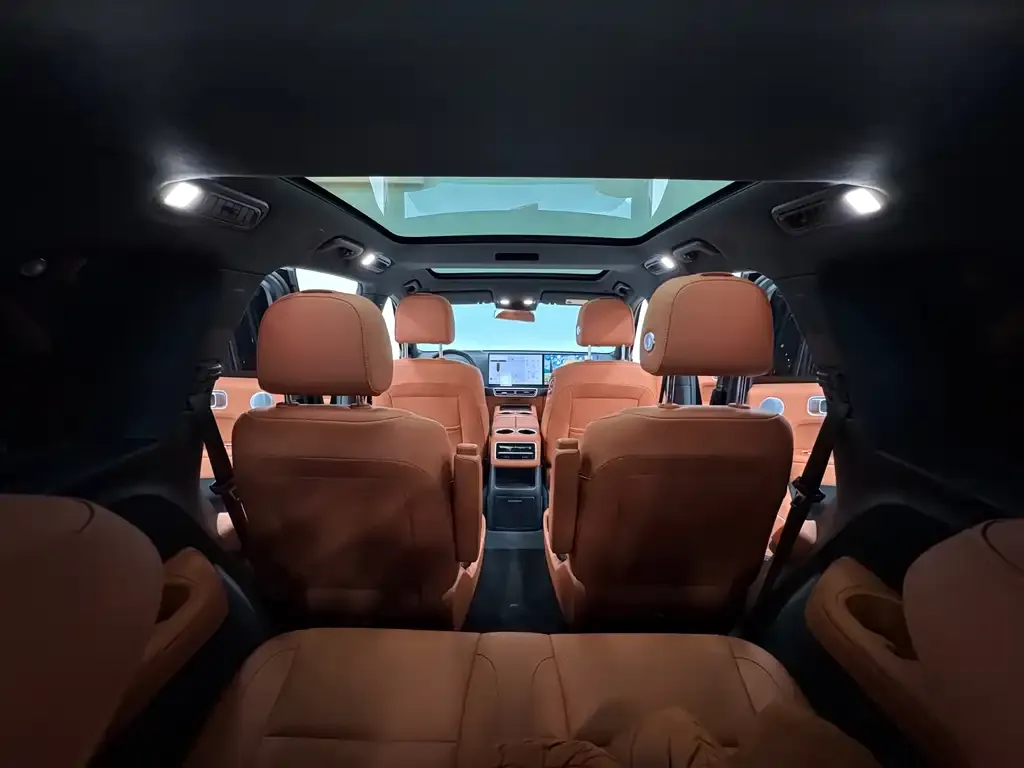 Li Auto L8 2023 из CN, фото 5