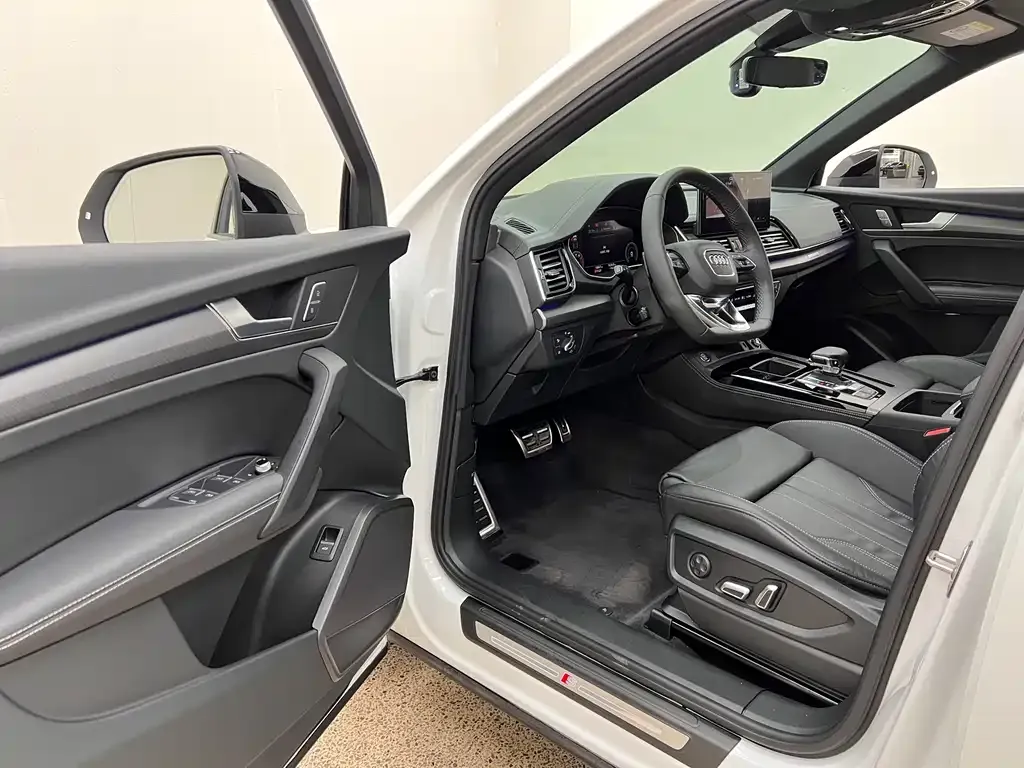 Audi Q5L 2024 из CN, фото 9