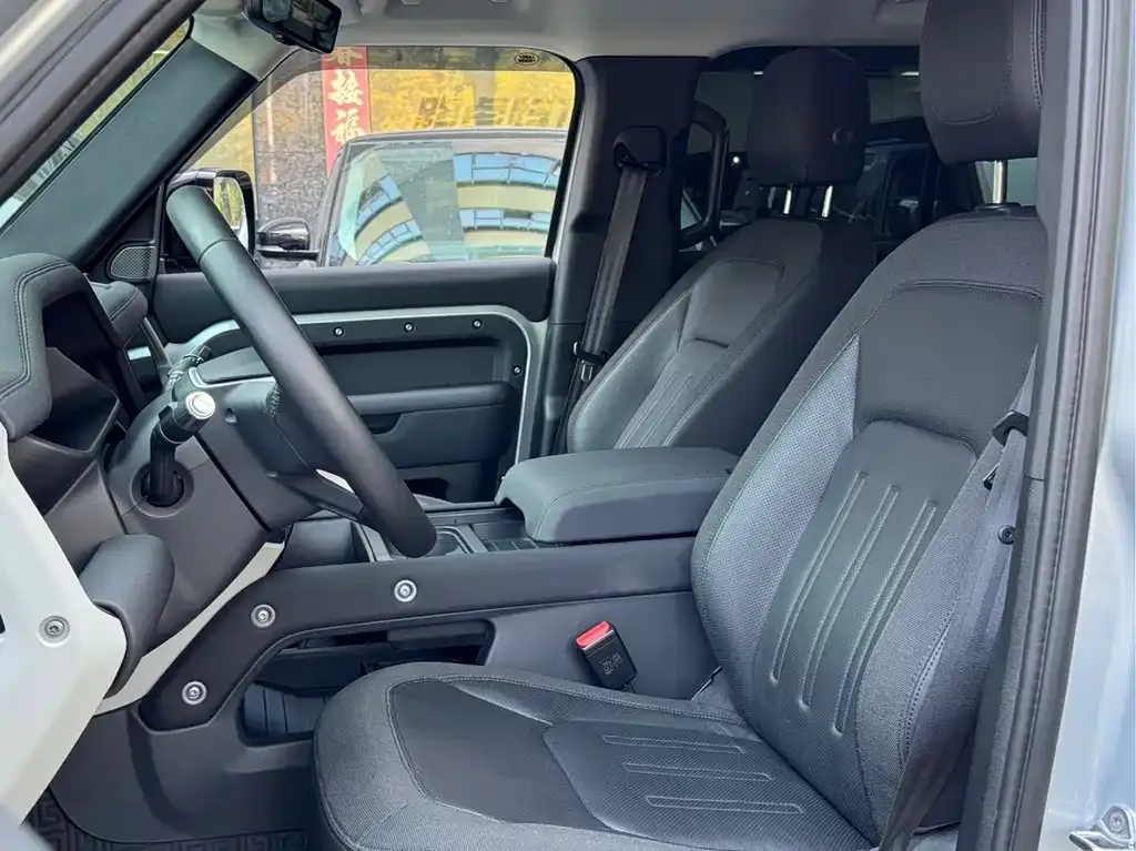 Land Rover Defender 2021 из CN, фото 8