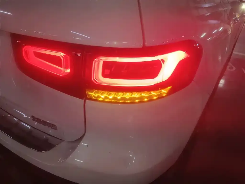 Mercedes-Benz GLB 2021 из CN, фото 4