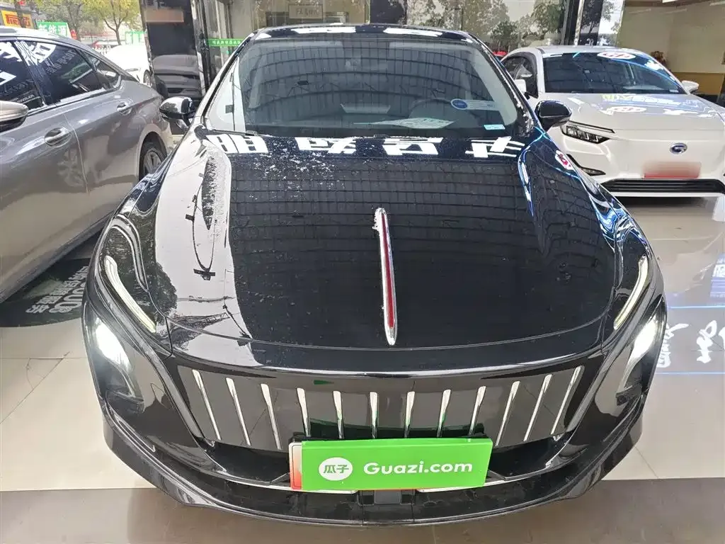 Hongqi E-QM5 2024 из CN, фото 2