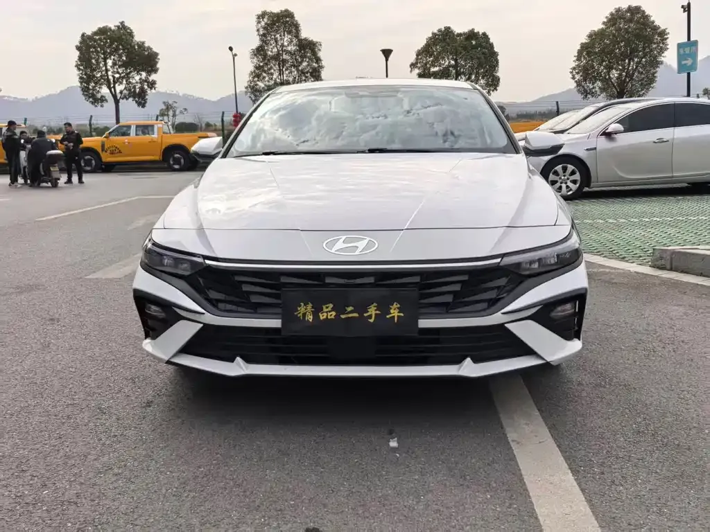 Hyundai Elantra 2024 из CN, фото 7
