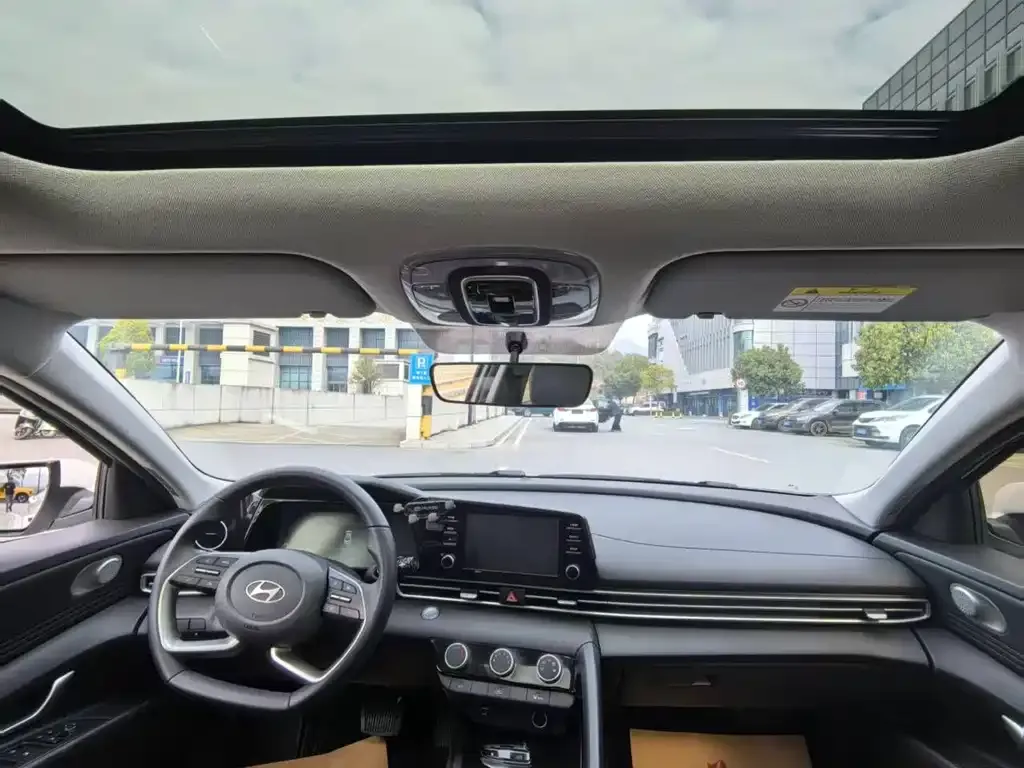 Hyundai Elantra 2024 из CN, фото 6