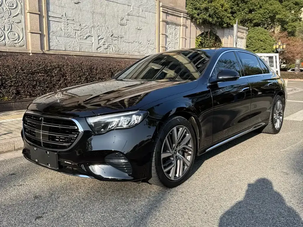 Mercedes-Benz E-Class 2024 из CN, фото 1