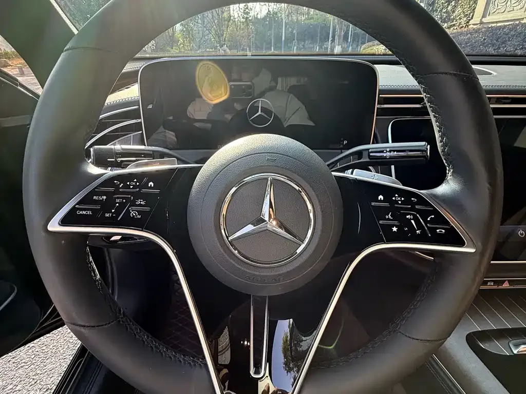 Mercedes-Benz E-Class 2024 из CN, фото 4