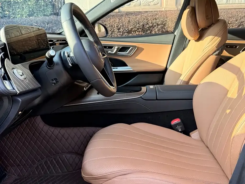 Mercedes-Benz E-Class 2024 из CN, фото 7