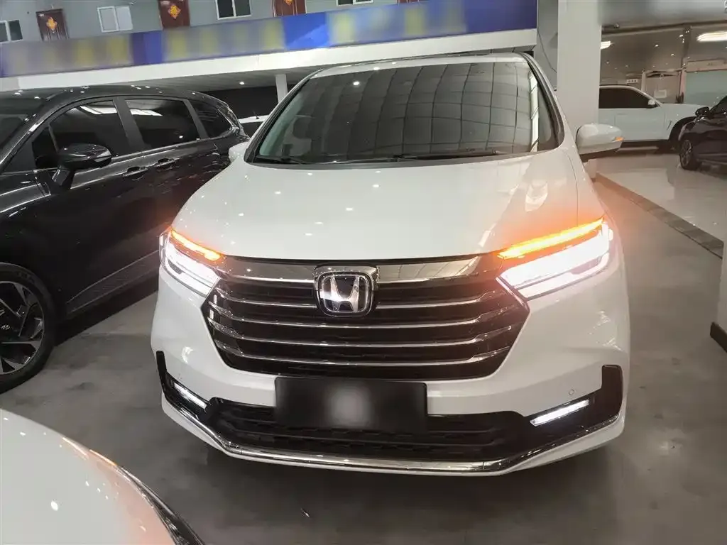 Honda Odyssey 2023 из CN, фото 6