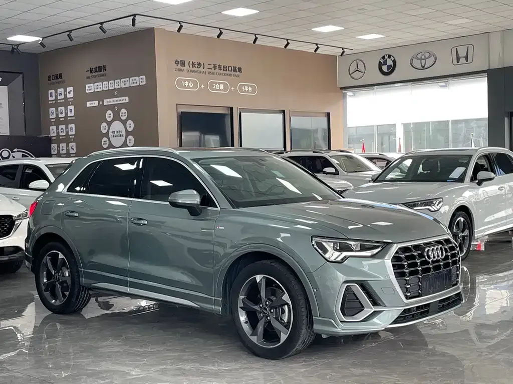 Audi Q3 2022 из CN, фото 8