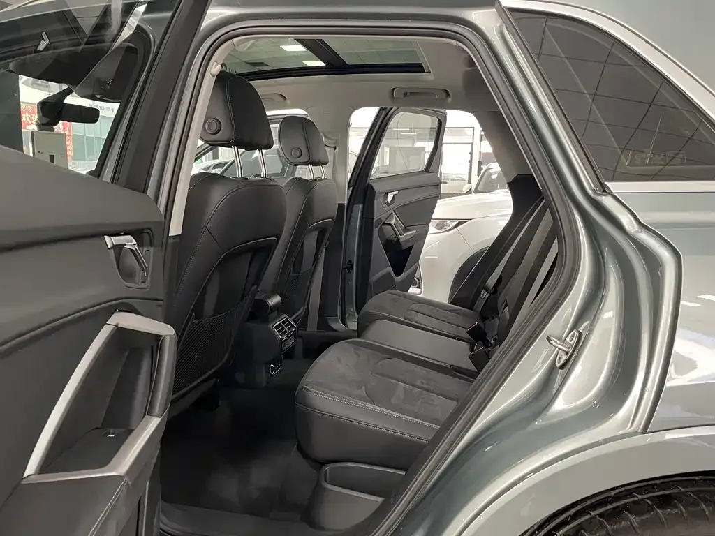 Audi Q3 2022 из CN, фото 5