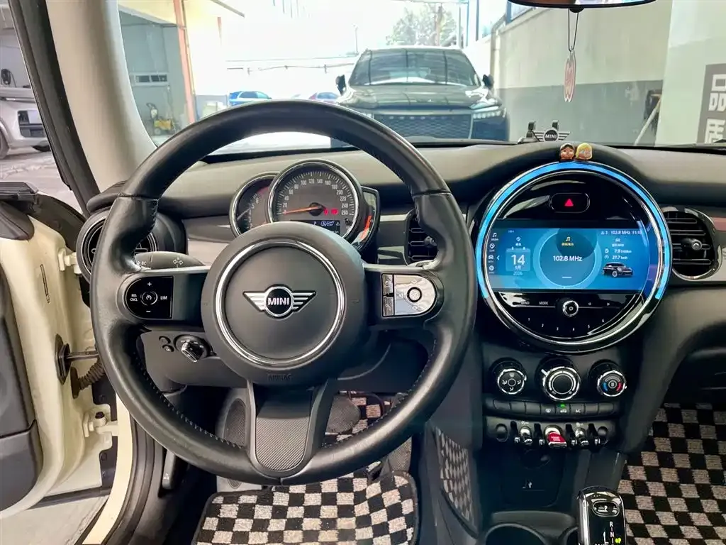 MINI Cooper (3-door) 2022 из CN, фото 8